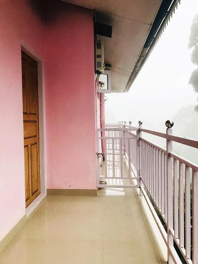 Drizzle Valley Cottage Munnar Homestay